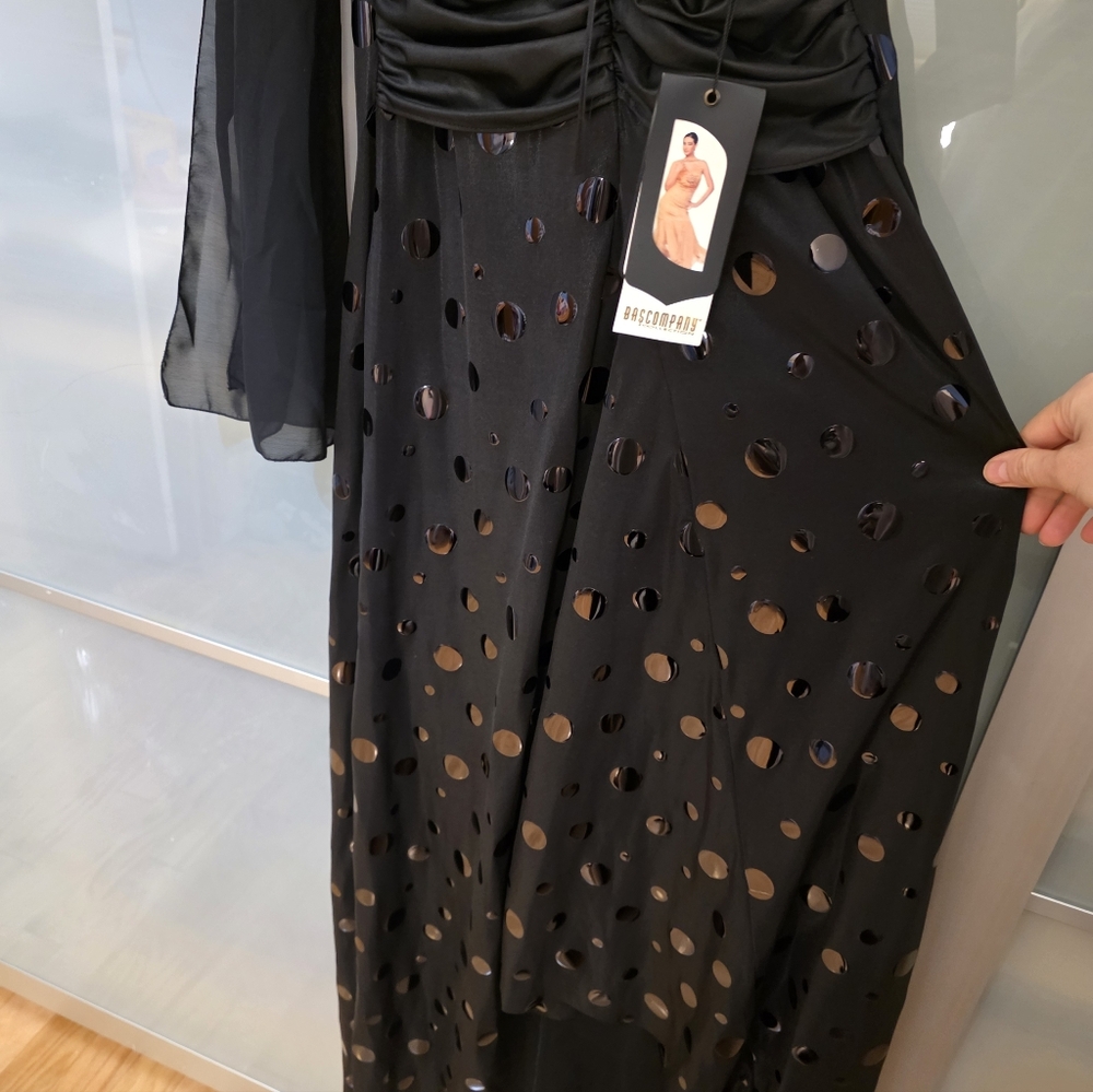 Dress - Picture 5 of 6